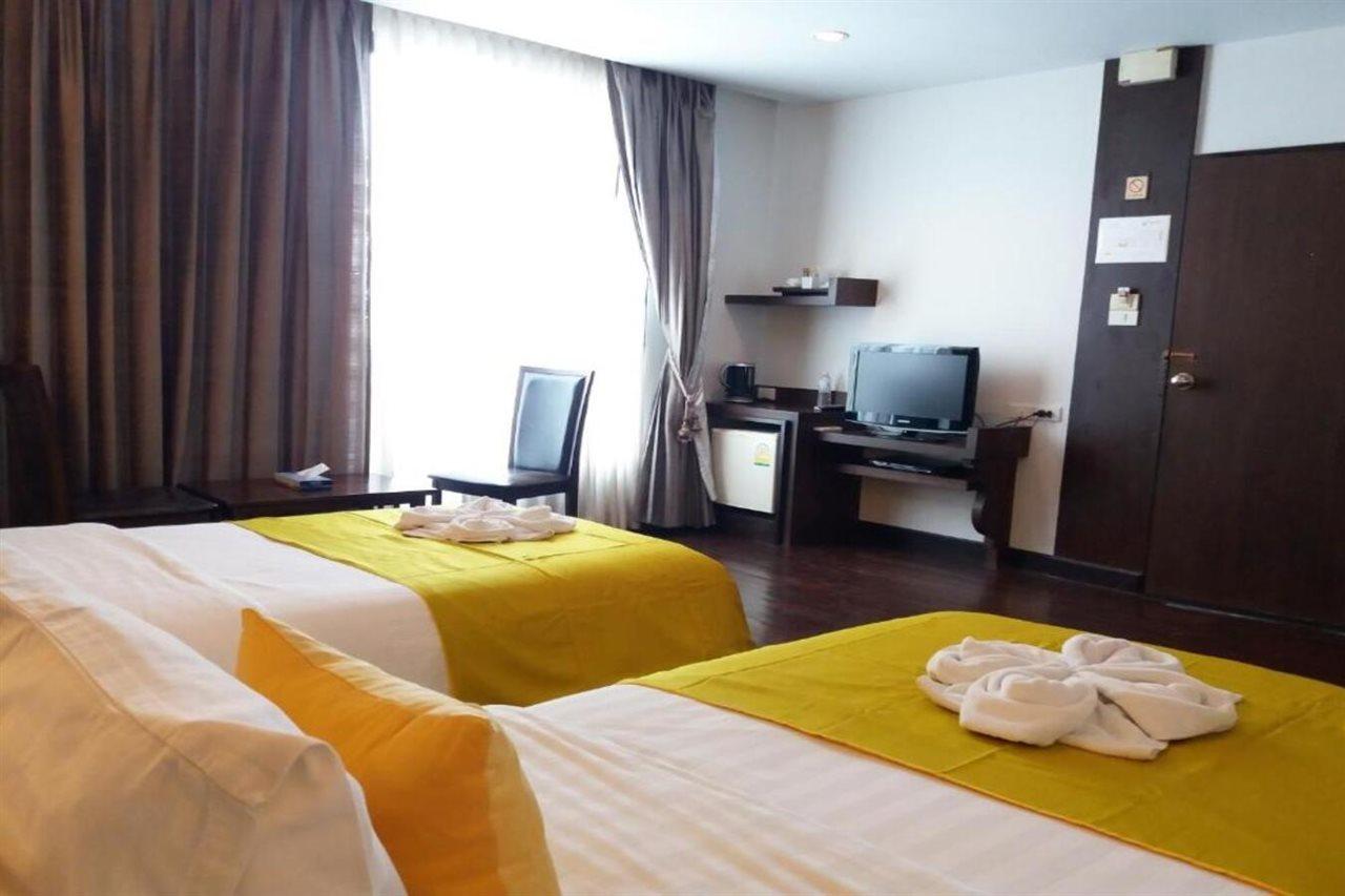 Nicha Suite Hua Hin Hotel Exterior photo
